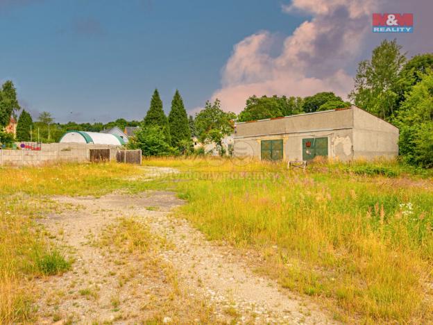 Prodej komerčního pozemku, Dolní Nivy, 10168 m2