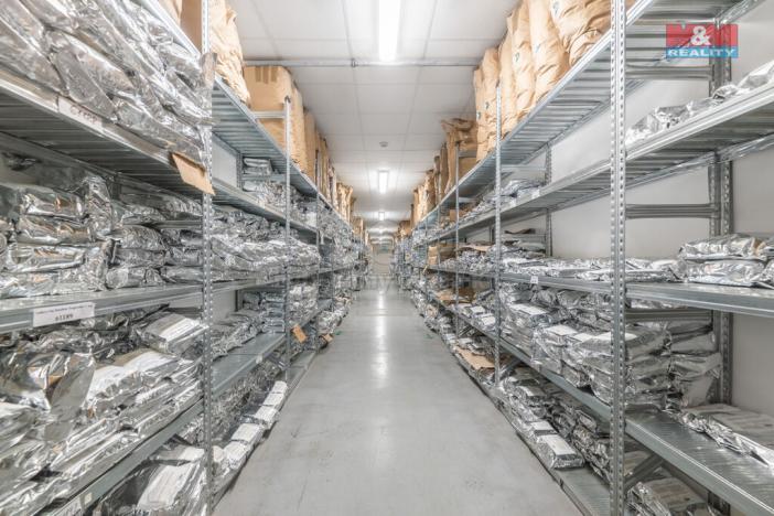 Prodej výrobních prostor, Tečovice, 2469 m2