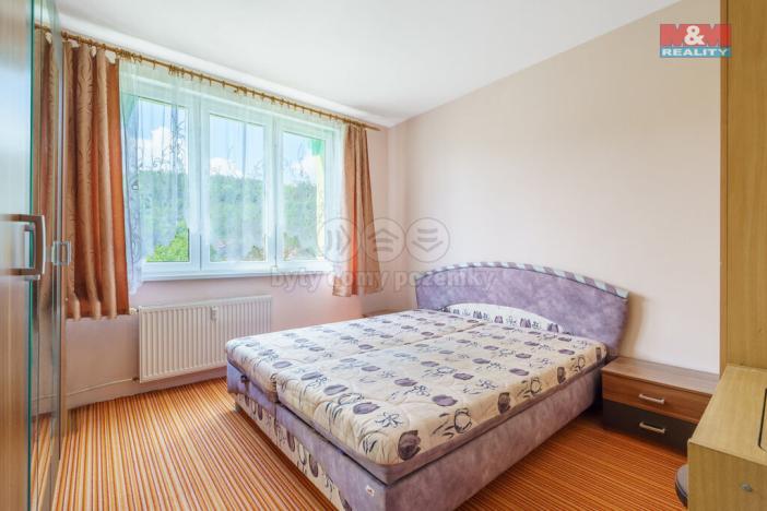 Prodej bytu 3+1, Mašťov, Sídliště, 60 m2