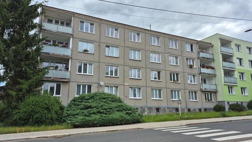 Prodej bytu 2+1, Hrádek, 1. máje, 60 m2