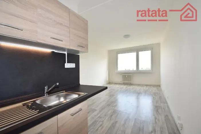 Pronájem bytu 2+kk, Most, Josefa Ševčíka, 40 m2