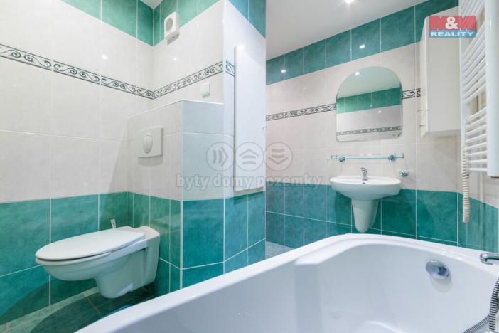 Prodej bytu 2+1, Cheb, Lesní, 61 m2