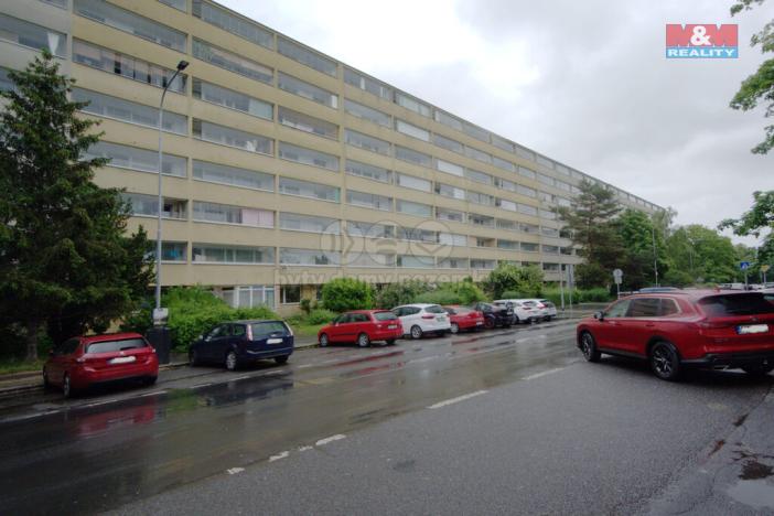 Prodej bytu 3+1, Praha - Prosek, Lovosická, 79 m2