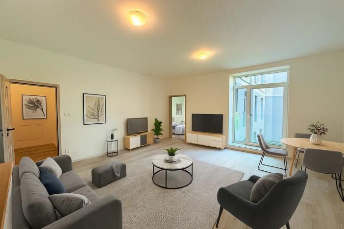 Pronájem bytu 2+kk, Milovice, Slepá, 55 m2