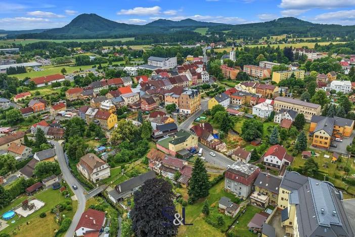 Prodej rodinného domu, Cvikov, Žitavská, 248 m2