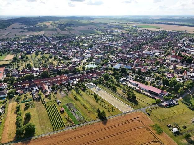 Prodej pozemku pro bydlení, Dolní Dunajovice, 2041 m2