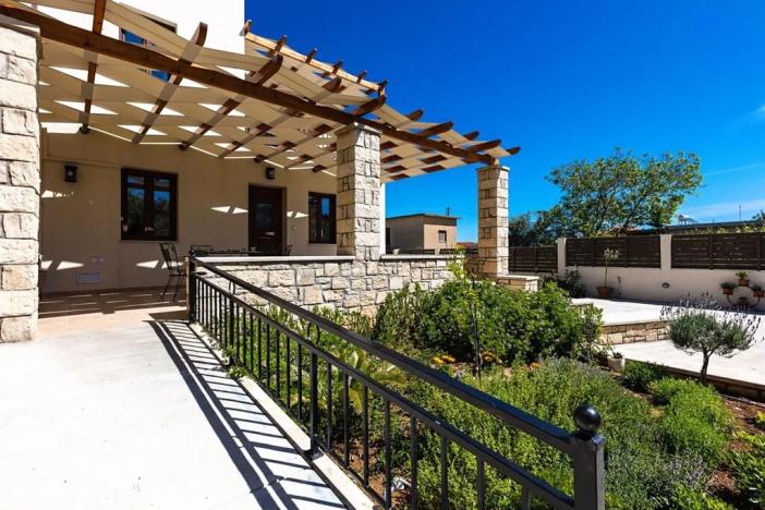 Prodej vily, Roustika, Řecko, 180 m2