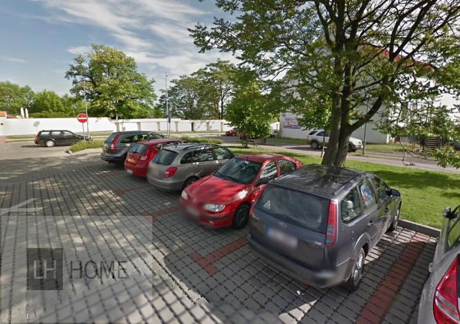 Pronájem garážového stání, Kladno, Zádušní, 11 m2