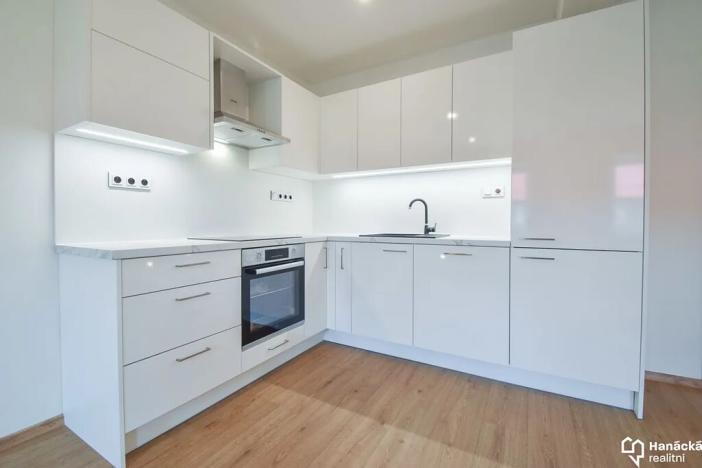 Prodej bytu 3+kk, Bystročice, 85 m2