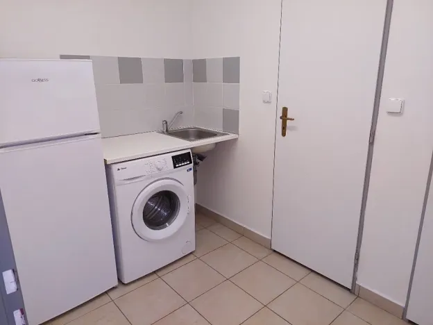 Prodej obchodního prostoru, Praha - Běchovice, Mladých Běchovic, 68 m2