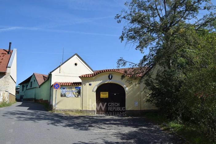 Prodej bytu 4+kk, Praha - Suchdol, Bažantní, 161 m2