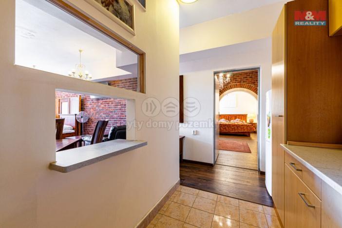 Pronájem bytu 2+kk, Plzeň - Vnitřní Město, Zbrojnická, 80 m2