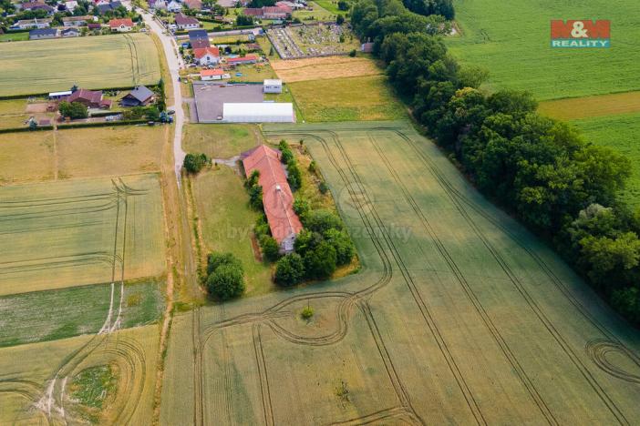 Prodej komerčního pozemku, Třebosice, 34314 m2
