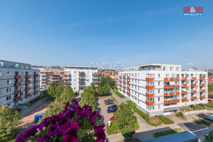 Prodej garážového stání, Praha, Názovská, 18 m2