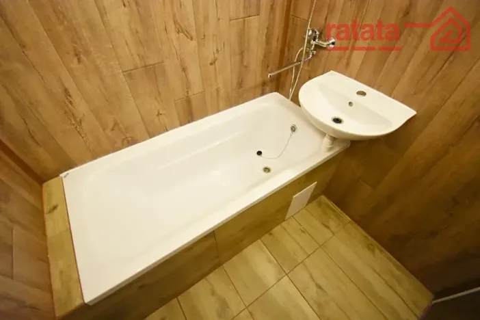 Pronájem bytu 2+1, Chomutov, Zahradní, 60 m2