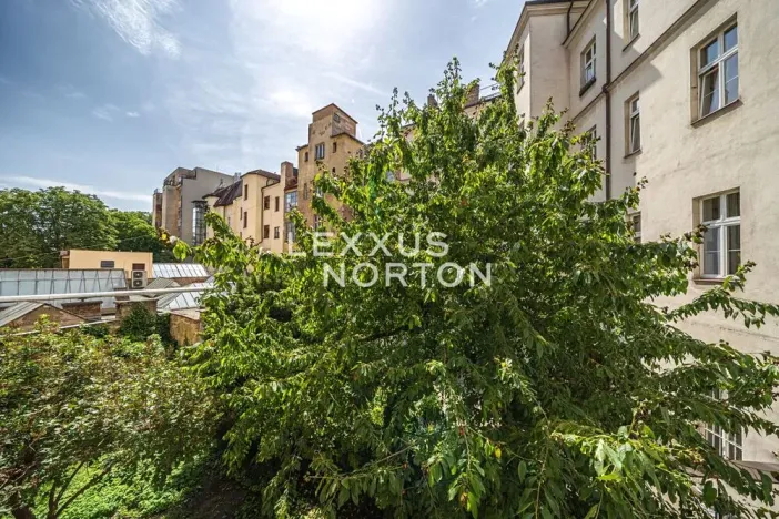 Prodej bytu 2+1, Praha - Holešovice, Veletržní, 74 m2