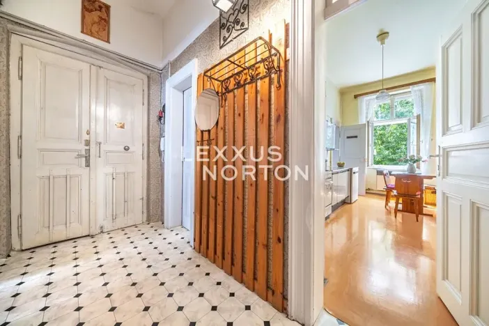 Prodej bytu 2+1, Praha - Holešovice, Veletržní, 74 m2