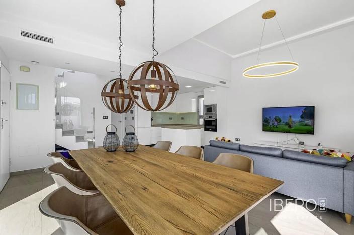 Prodej rodinného domu, Guardamar del Segura, Španělsko, 104 m2