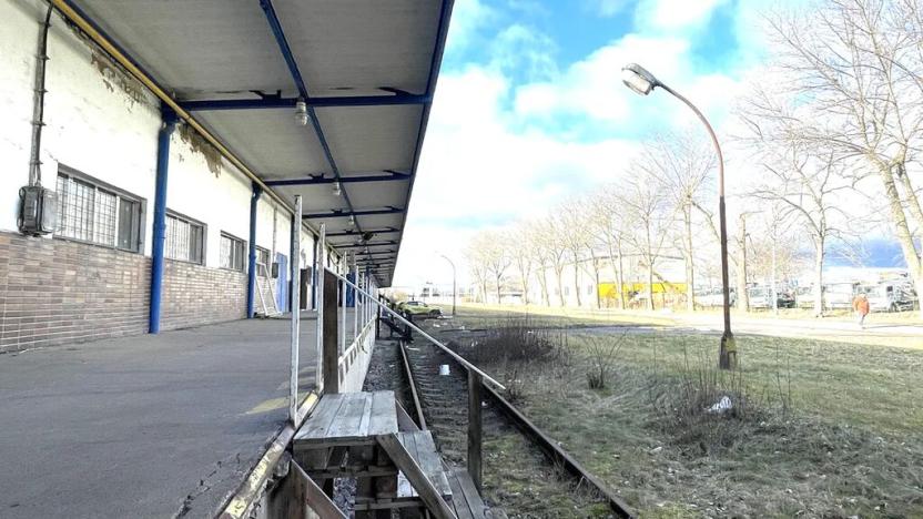 Pronájem skladu, Louny, Postoloprtská, 1200 m2