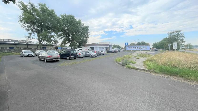 Pronájem obchodního prostoru, Louny, Postoloprtská, 210 m2