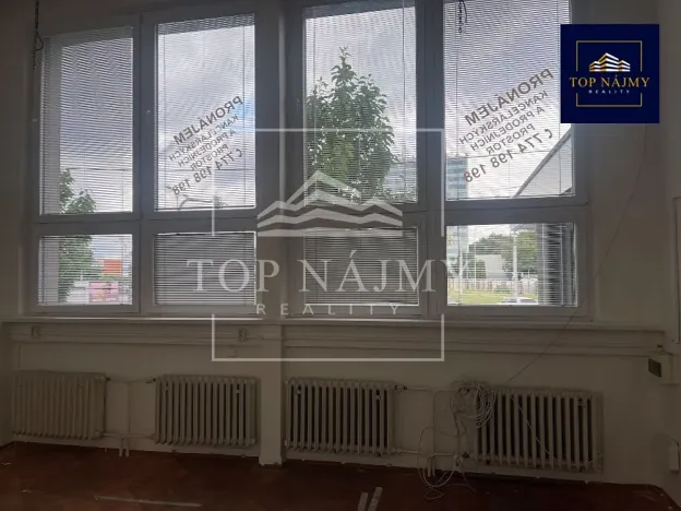 Pronájem kanceláře, Ostrava, Novinářská, 31 m2