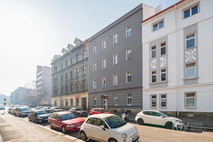 Pronájem bytu 1+1, Plzeň, Božkovská, 35 m2
