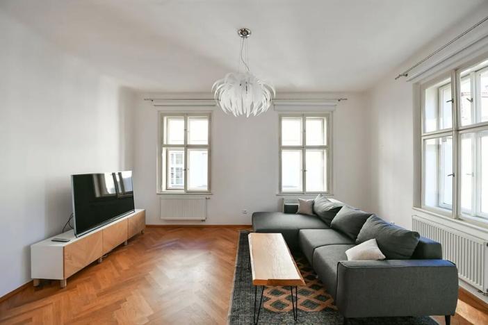 Pronájem bytu 2+1, Praha - Malá Strana, Újezd, 60 m2