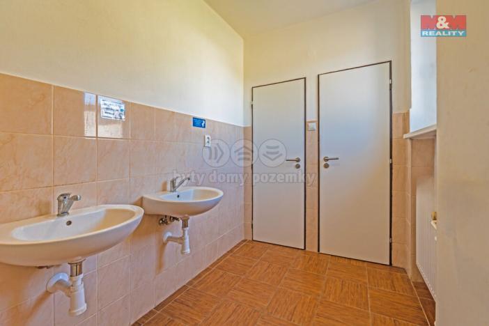 Prodej činžovního domu, Velké Meziříčí - Mostiště, 380 m2