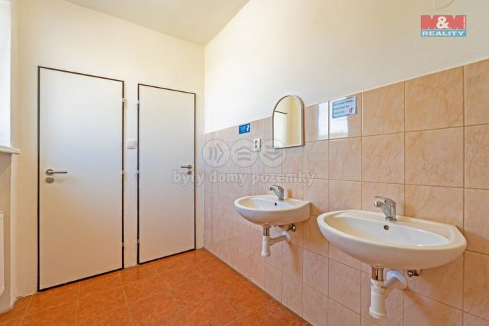 Prodej činžovního domu, Velké Meziříčí - Mostiště, 380 m2