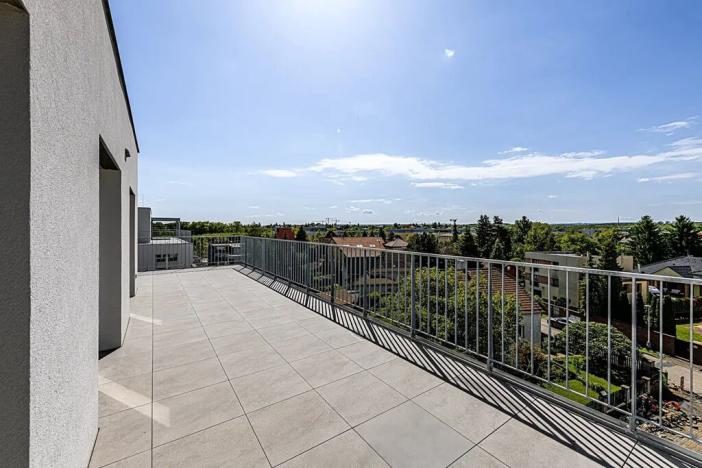 Prodej bytu 4+kk, Praha - Hostavice, Českobrodská, 115 m2