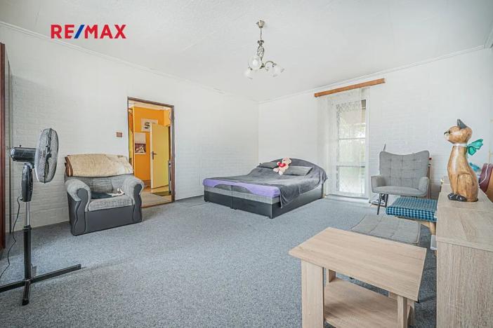 Prodej rodinného domu, Praha - Dolní Počernice, Listopadová, 302 m2