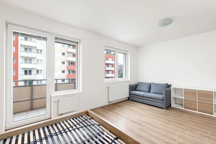Pronájem bytu 1+kk, Praha - Hlubočepy, Miloše Havla, 30 m2