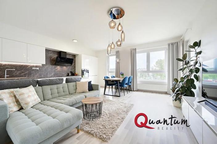 Pronájem bytu 3+kk, Praha - Hloubětín, Saarinenova, 70 m2