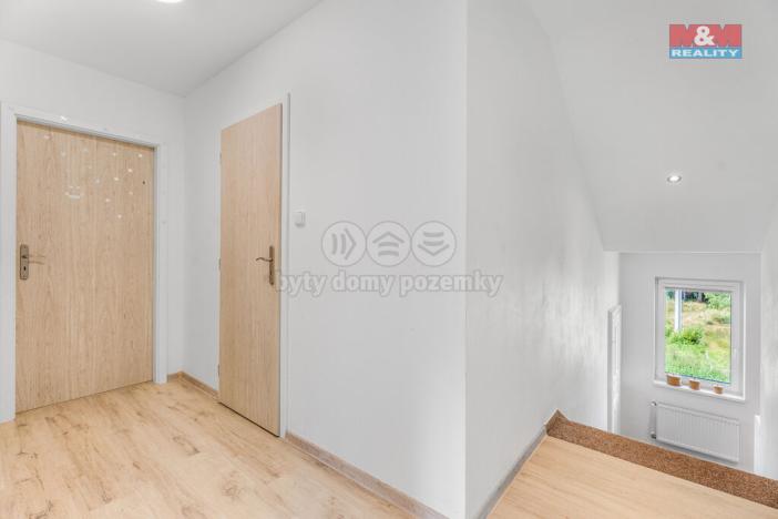 Prodej rodinného domu, Nová Ves nad Nisou, 168 m2