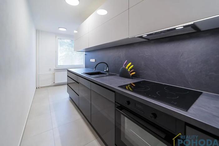 Prodej bytu 2+1, Litomyšl, Dukelská, 64 m2