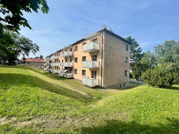 Prodej bytu 2+1, Chvaletice, Dukelská, 52 m2