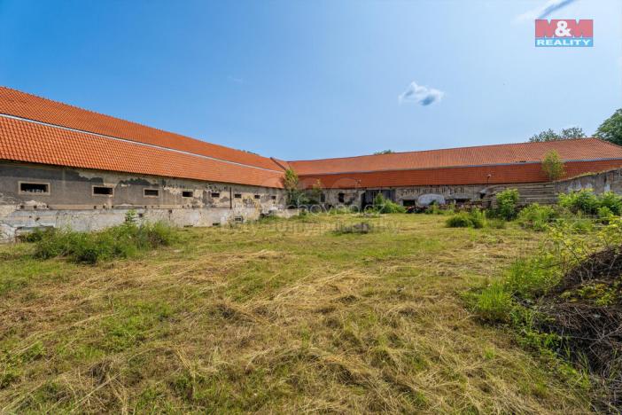 Prodej historického objektu, Zvoleněves, 5000 m2