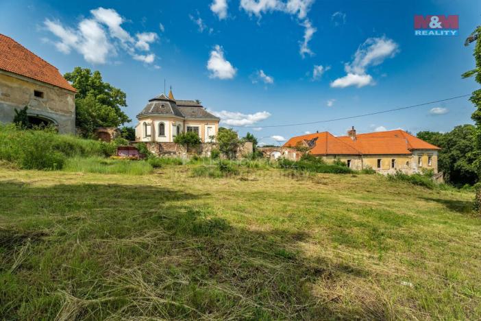 Prodej komerčního pozemku, Zvoleněves, 18484 m2