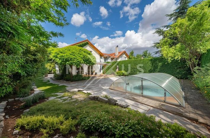 Prodej rodinného domu, Bašť, Měšická, 143 m2