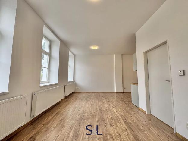 Pronájem bytu 2+kk, Nový Bor, Dělnická, 48 m2