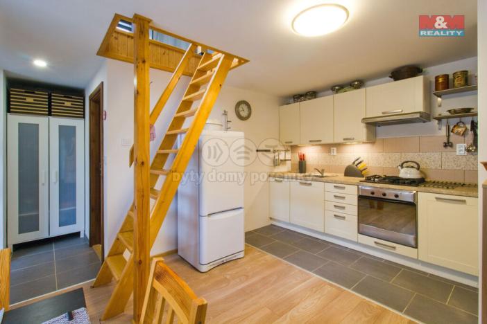 Prodej rodinného domu, Bžany - Lhenice, 216 m2