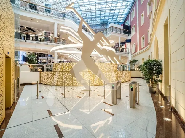 Pronájem kanceláře, Praha - Nové Město, náměstí Republiky, 1722 m2