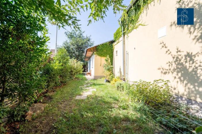 Prodej vícegeneračního domu, Praha - Hostavice, Kaňovská, 210 m2