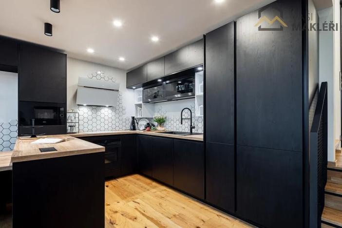 Prodej bytu 4+kk, Praha - Košíře, Naskové, 151 m2