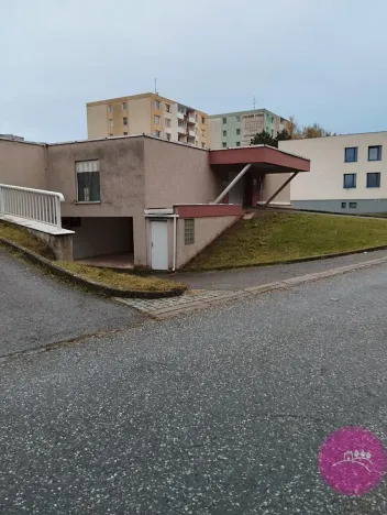 Pronájem garáže, Olomouc, Heyrovského, 15 m2