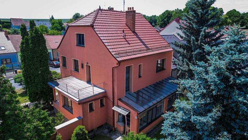 Prodej rodinného domu, Hajany, 158 m2