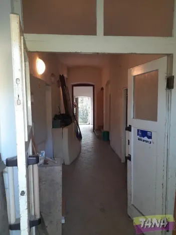 Prodej rodinného domu, Královec, 670 m2