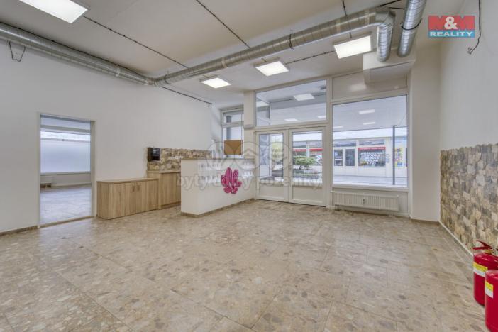 Pronájem obchodního prostoru, Plzeň - Bolevec, Sokolovská, 310 m2