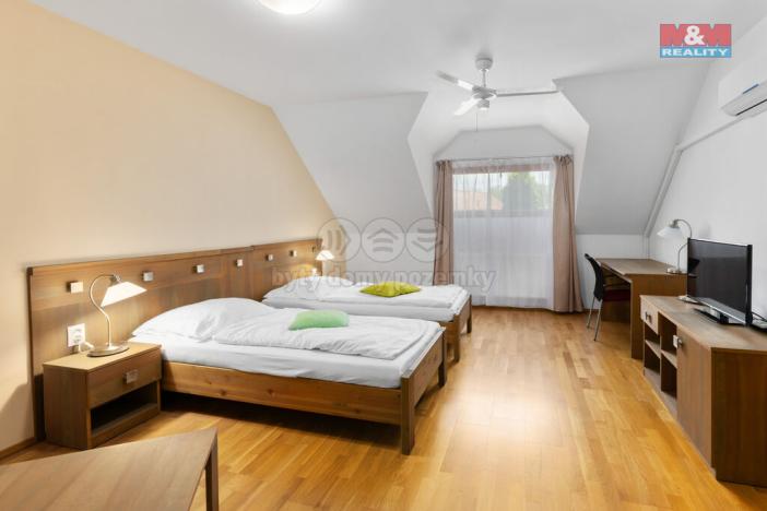 Prodej ubytování, Dobruška - Pulice, 1100 m2