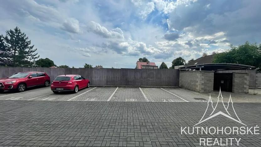 Prodej garážového stání, Kutná Hora, Tyršova, 12 m2